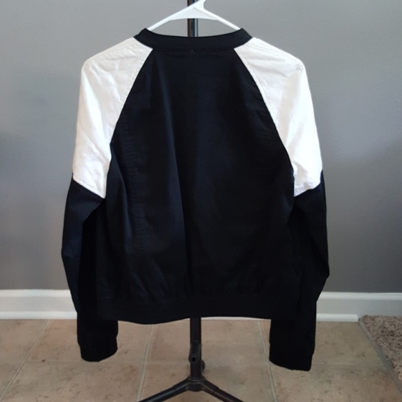 Express Jacket - Picture 4 of 4